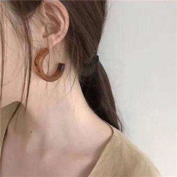 华体育下载手机版